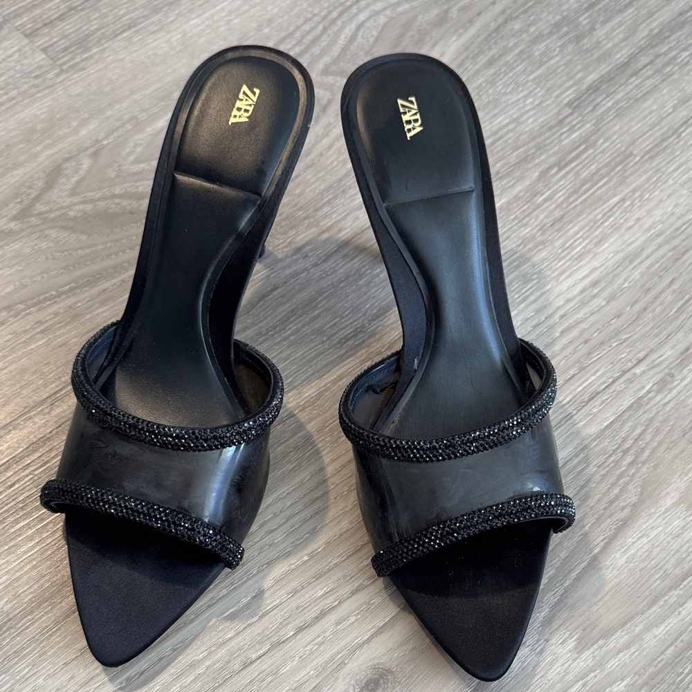 Zara Elegant Black Heeled Mules